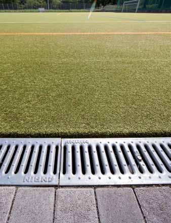 Systemy odwadniający ANRIN SPORT NW do sztucznej trawy stanowią optymalne rozwiązanie w przypadku odwadniania wszystkich nowoczesnych obiektów sportowych ze sztuczną trawą.
