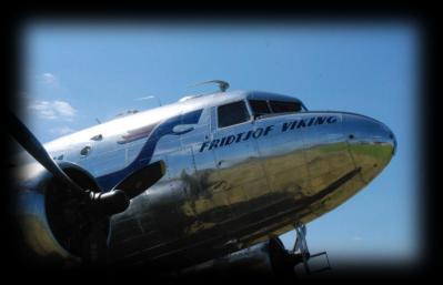 WODMNOSAMOLOTY m.in.: PIPER PA-18 Piękny klasyczny górnopłat, konstrukcyjnie pochodzący z lat 50. XX wieku, jest jednym z najpopularniejszych samolotów w północnej Ameryce.