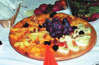 PIZZERIA LA FAMILIE La Familie istnieje od grudnia 2009 r., a na stałe wpisała się na kulinarną mapę miasta.