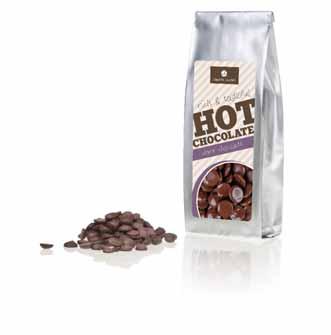 HOT CHOCOLATE 0411 HOT CHOCOLATE MILK 225x80x45 mm 200 g 16,18 zł 19,90 zł Aksamitna mleczna czekolada o zawartości masy kakaowej minimum 33%.
