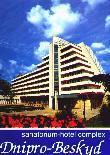 TRUSKAWIEC SANATORIUM DNIEPRO AUTOKAR Symbol oferty: 1/9281 Państwo: Region: Miasto: Transport: Profil wyjazdu: Wyżywienie: Zakwaterowanie: Wyposażenie: świadczenia: Ukraina Truskawiec i okolice