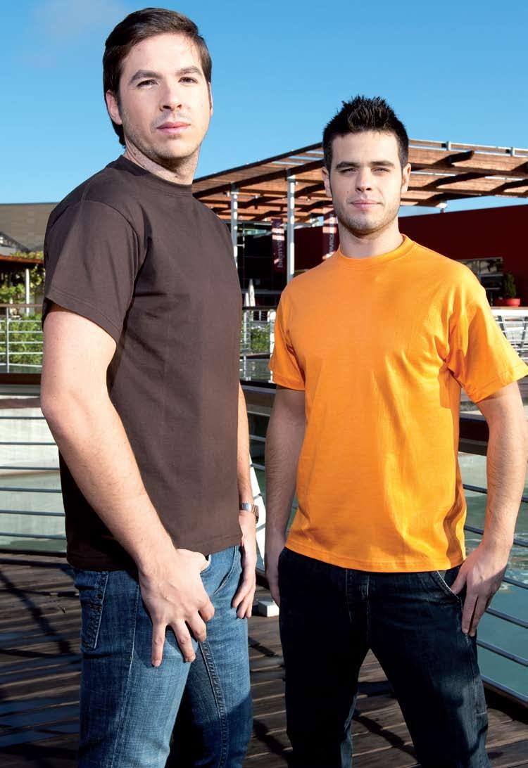 Lycra rib neck. 100% preshrunk carded cotton. Weight: 150-155 gsm.