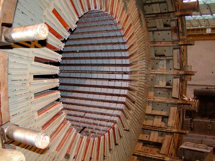 MODERNIZACJA TURBOGENERATORA TGW-63 W CELU LIKWIDACJI WODNEGO UKLADU CHLODZENIA