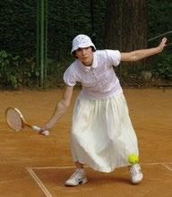 Organisatsiooniliselt oli Tartu tennis Akadeemilise Spordiseltsi katuse all ja Toome väljakud kuulusid nende varade hulka.