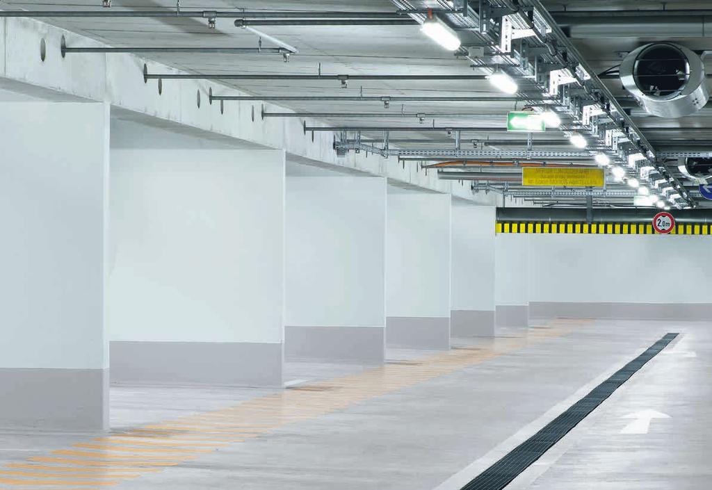(IK08) Anodyzowany profil aluminiowy do 45%* NEPTUNE LED to funkcjonalna oprawa odporna na wilgoć, przeznaczona do zastosowań, w których lampa musi być chroniona przed wilgocią, pyłem, rozpryskami