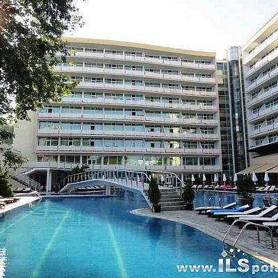 000 EUR taniej od pierwotnej ceny zakupu, jaką zapłacił obecny sprzedający, kupując apartament