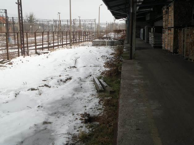 Działka nr 2/12 znajduje się w