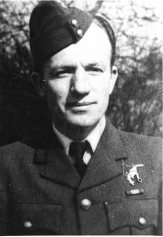 256. Chorąży lotnik Stanisław Gojdź Najbardziej uhonorowany spośród Gojdziów, pilot wojny obronnej 1939, jeniec wojenny w łagrach sowieckich, lotnik dywizjonów bombowych i specjalnych, dopełniając