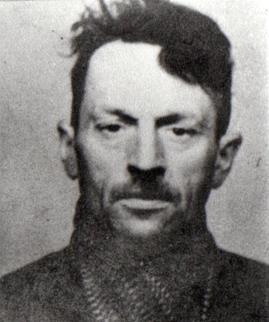 372. Józef Gojdź tuż po powrocie z sowieckich łagrów i więzień. 1957 Miedzy rzęsami było ich czasami tyle, że po wejściu do ciepłego pomieszczenia nie można było nic zobaczyć.