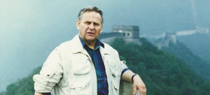 Za wkład naukowy do rozwoju fizyki budowli Wojciech Nawrot został