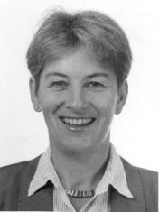 Definicja Susan Blackmore (z książki Maszyna memowa ) Memy, czyli zachowania i idee powielane między ludźmi na drodze naśladownictwa Memy to: opowieści, piosenki, zwyczaje, umiejętności, pomysły i