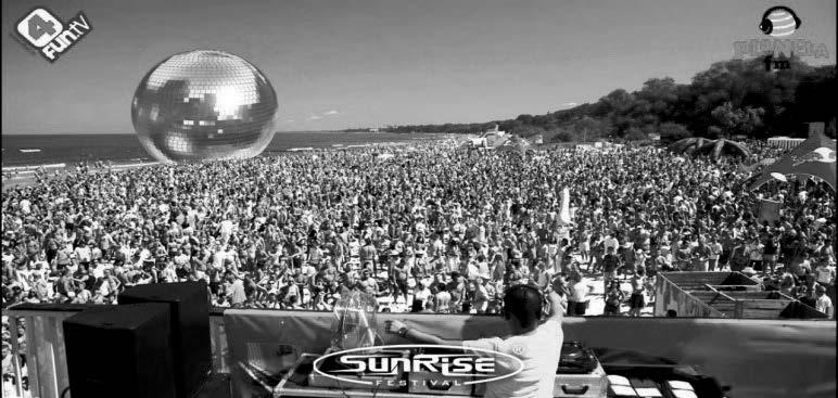 Odbywa się co roku w ostatnim tygodniu lipca w amfiteatrze w Kołobrzegu. Wydarzenie to organizuje MDT Agency. Fotografia 4. Zdjęcie i logo Sunrise Festival Źródło: http://www.emuza.net; http://www.