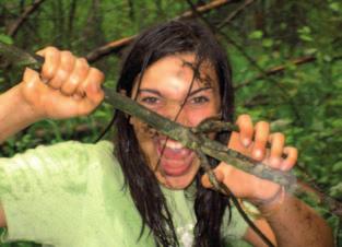 Śladami Beara Gryllsa Obóz survivalowy 12-15 / 15-18 lat survival: sztuka przetrwania w trudnych, nietypowych i niesprzyjających warunkach terenowych oraz atmosferycznych.