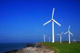 Szanse i bariery rozwoju (1) Wysoki od lat i wzrastający koszt tradycyjnych materiałów konstrukcyjnych na małe elektrownie wiatrowe