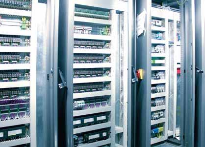 CI-CONTROL Bezpieczeństwo budynku - Efektywność energetyczna - Komfort Technika sterowania systemem oddymiania LAMILUX ma doświadczenie - od 50 lat jako producent wysokiej jakości systemów