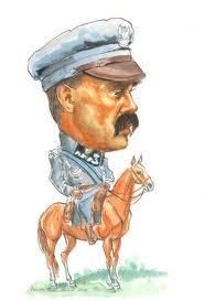 Józef Piłsudski urodził się w 1867 roku w Żułowie pod Wilnem, był politykiem oraz działaczem niepodległościowym, naczelnikiem Państwa Polskiego, Pierwszym Marszałkiem Polski, Premierem Polski.