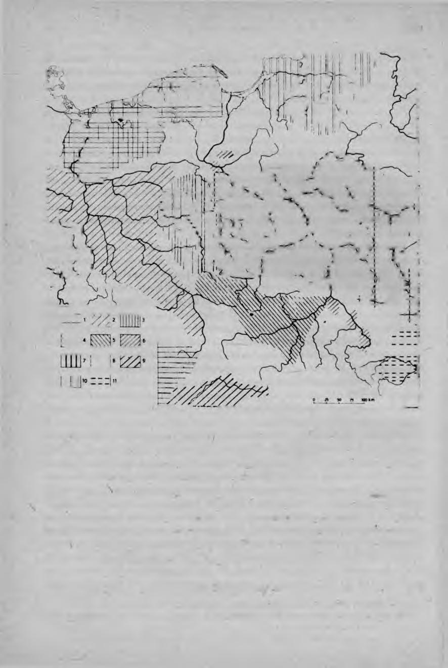 / Ryc. 4. Zasięg jednostek kulturowych środkowej epoki brązu: 1-9 kultura łużycka (1 grupa pomorska; 2 grupa dolnośląsko-wielkopolska.