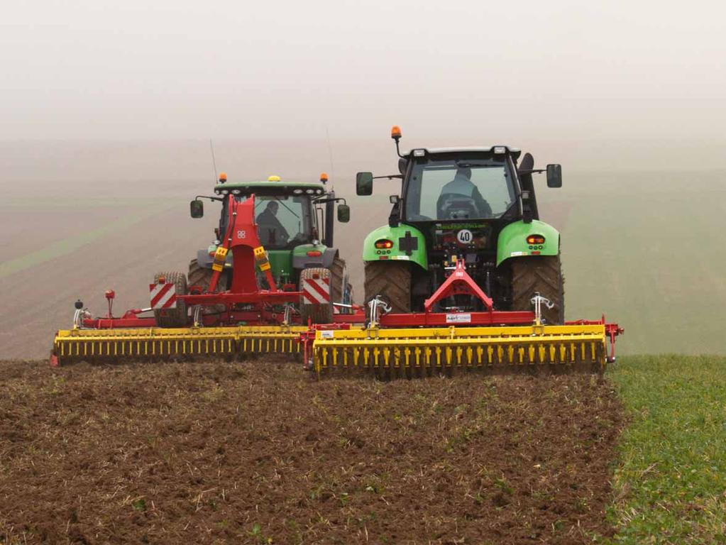 Odpowiedni wał na każdą glebę TERRADISC Wał rurowy Podwójny wał rurowy 3001 3501 4001 / 4001 K 5001 K 6001 K 4001 T 5001 T 6001 T Tnący wał pierścieniowy Tnący wał Packera Gumowy wał Packera 540 mm