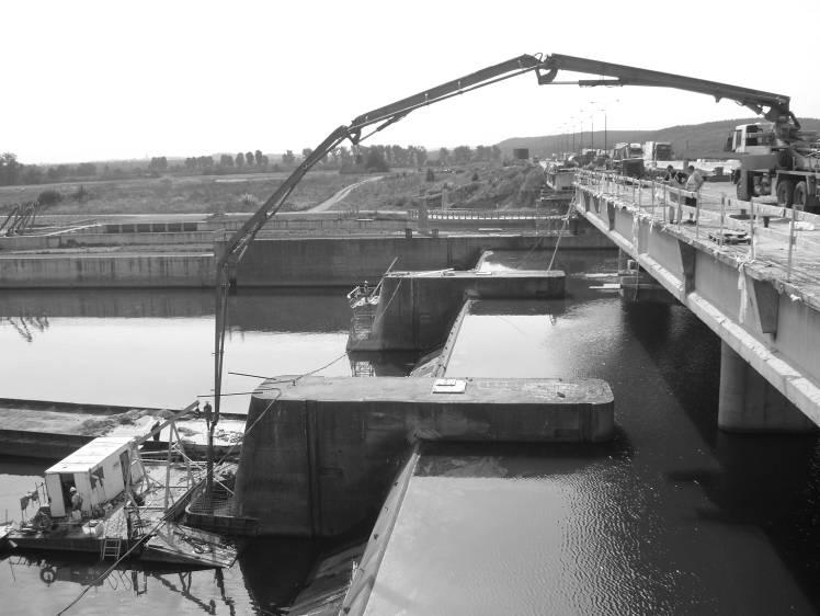 Kańka S. i inni: Przykłady napraw i wzmocnień budowli hydrotechnicznych wykonywanych... 3.