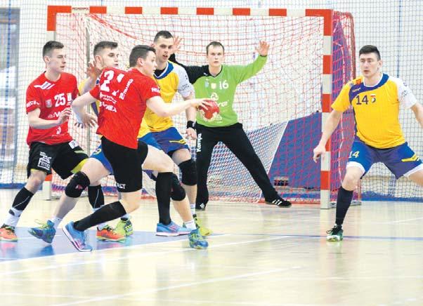 Tarnów 24 21 707:724 10. Vive II 24 21 658:690 11. AZS AWF 24 19 643:654 12. Chrzanów 24 16 652:714 13. KSZO 24 15 616:653 14.