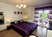 piętrze od strony wschodniej, w nowoczesnym apartamentowcu z windą, położonym w