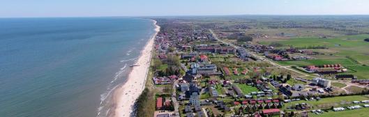 Piktogramy 45 liczba miejsc 450m odległość od morza łazienka parking wifi plac zabaw dla dzieci radio boisko sportowe TV tv wypożyczalnia rowerów lodówka grill płatność kartą bar / kawiarnia