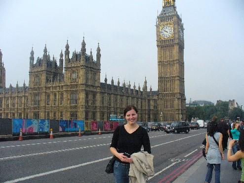 Razem z Davidem udaliśmy się również na zwiedzanie Londynu, zaczęliśmy od Big Bena, poprzez Hause of Parlament, nastęnie London Eye, spojrzeliśmy na najsłyniejszą ulicę Downing Street, dotarliśmy do
