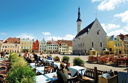 4H45 zbiórka ( parking przy Wzg. Andersa we Wrocławiu), godz.