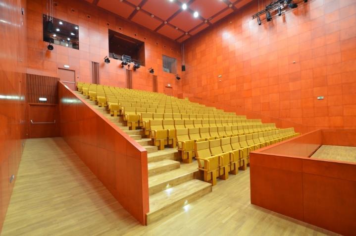 2016] Sala koncertowa Akademii Muzycznej w Łodzi (źródło: http://architektura.muratorplus.