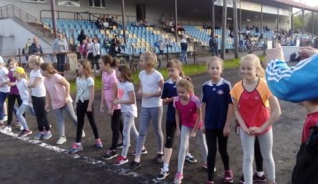 Biegi z okazji 3-go Maja Chłopcy (2006 2007) Dziewczęta (2006 2007) Dobiński Mateusz IVd Dziubała Maja