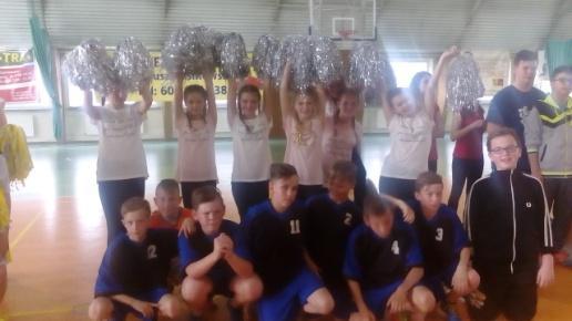 Figaszewski Kacper Va 9. Milczarek Konrad VIc Drużyna kibiców: 1. Petz Zuzanna Vc 2. Grobelska Julia Vc 3.