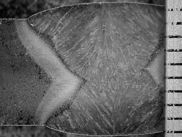 W złączu spawanym wiązką laserową stwierdzono występowanie krateru (2024) o głębokości 1,0 mm, mieszczącego się w wartości granicznej dla poziomu jakości B (< 1,8 mm).