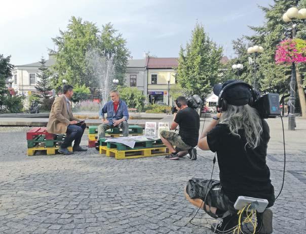 Wakacje z TV Republika to emitowany na żywo w okresie kanikuły program tej stacji, którego założeniem jest prezentacja ciekawych miejsc tak zwanej obiegowo prowincjonalnej Polski.