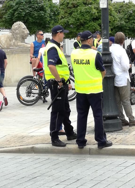 Funkcjonariusze Policji reagowali na wezwania