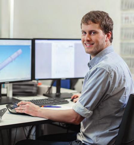 Marco Görlich Menedżer projektu Przy użyciu profesjonalnych narzędzi (jak Solid Edge) projektujemy produkty, które dla każdego klienta stwarzają odczuwalną dodatkową wartość.