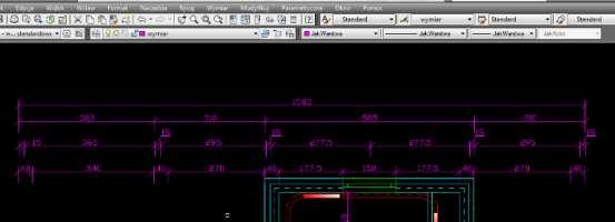 chcemy zwymiarować. Analogicznie wymiarujemy każdą ścianę. 16.