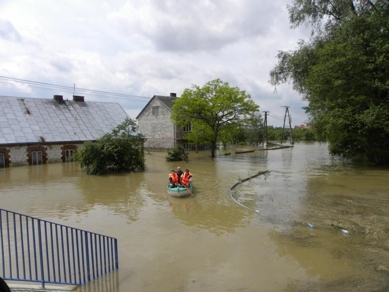 Fot. nr 5 Zalana gmina Wilków na