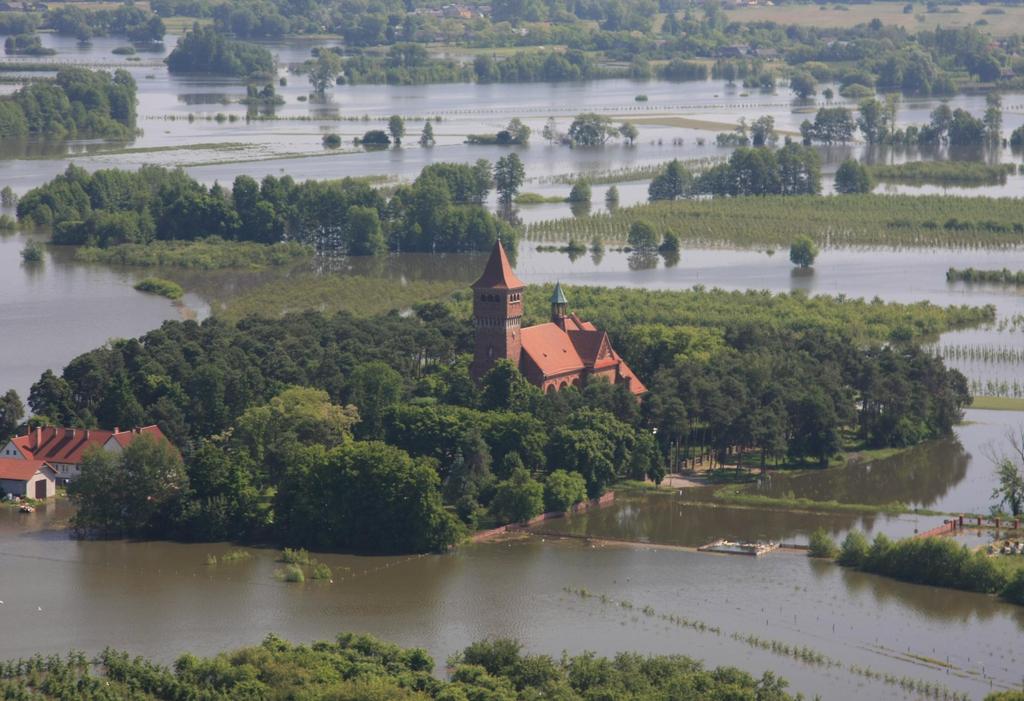 Fot. nr 2 Zalana gmina Wilków na