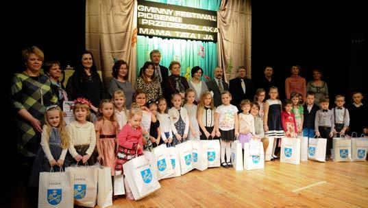 Nr 41/17 kwiecień 2017 Festiwal Piosenki Przedszkolaka Mama, Tata i Ja 19 marca 2017 r. w Gminnym Ośrodku Kultury w Czyżewie odbyła się kolejna edycja Gminnego Festiwalu Piosenki Przedszkolaka pt.