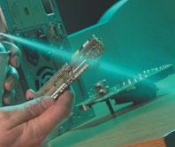 PRODUKTY AMBERSIL DO KONSERWACJI URZĄDZEŃ ELEKTRYCZNYCH Ambertron Czyszczenie