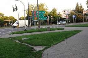 Piesi, o ile to możliwe, wybierają najkrótszą drogę, stąd w Lublinie funkcjonuje wiele przedeptów ścieżek, które obrazują faktyczne potrzeby