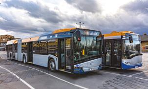 Pod koniec roku 2016 Miejskie Przedsiębiorstwo Komunikacyjne w Krakowie podpisało z firmą Solaris umowę na dostawę aż 77 autobusów przegubowych.