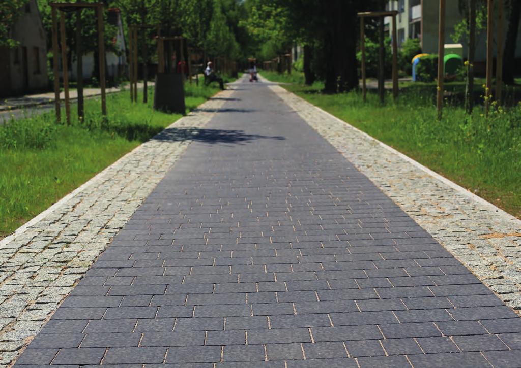 POLBRUK TRENTO Synonim perfekcji Spójność, proste wzory i wyważone proporcje to znak rozpoznawczy kolekcji kostek Polbruk Trento.