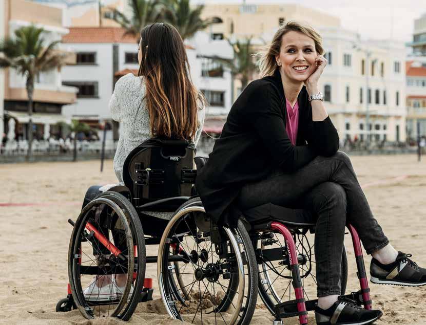 com Oparcia do wózka Matrx Elite zapewniają właściwe podparcie pod plecy i wyjątkowy komfort