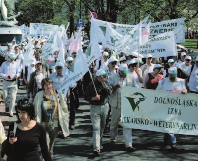Warszawa, 19 IV 2007 r. Szanowne Koleżanki i Koledzy lekarze weterynarii i pracownicy Inspekcji Weterynaryjnej uczestnicy manifestacji 17 kwietnia 2007 r.