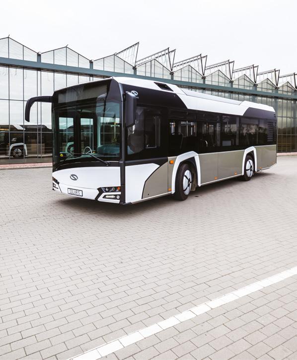 Nowy Solaris Urbino 10,5 Drugim pojazdem na prezentowanym na targach w Kortrijk jest Urbino nowej generacji o długości dziesięciu i pół metra.