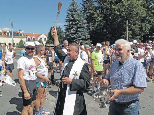 Dość powiedzieć, że w sierpniu 2000 roku gdy zawodnicy do kodeńskiego biegu startowali po raz pierwszy odbyło się w całej Polsce 19 takich imprez, w roku bieżącym aż 274.