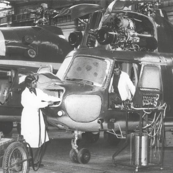 65 LAT DOŚWIADCZEŃ Aby Tworzyć Najwyższej Jakości Technologie Nasze bogata historia i dziedzictwo zostały stworzone dzięki wyjątkowym umiejętnościom technicznym i projektowym oraz doświadczeniu w