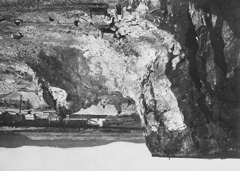 e opisywana kolekcja koœci zosta³a zebrana w formach krasowych i jaskiniach Ska³ki Geologów. Wykonane w 2012 r.