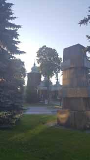 Jest to cerkiew zachodniołemkowska o konstrukcji zrębowej i ścianach pokrytych gontem.